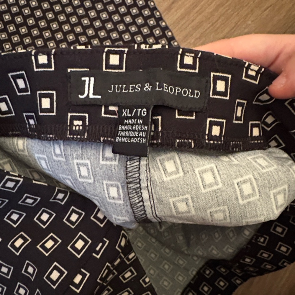 🎉SALE! Jules & Leopold Black and White Wide Leg Pants - Picture 6 of 6